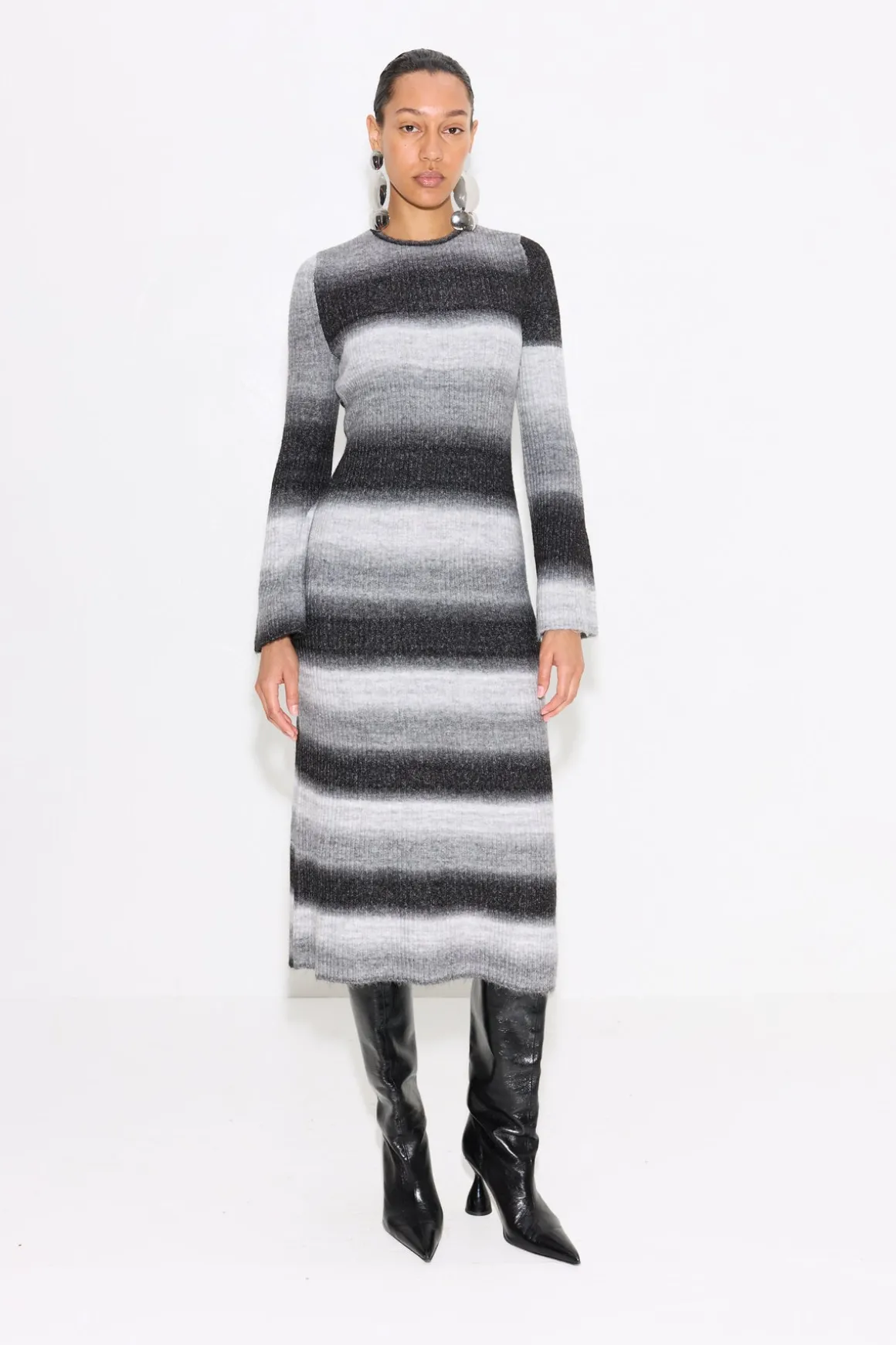 Axon Dress in Black/Macadamia Multi