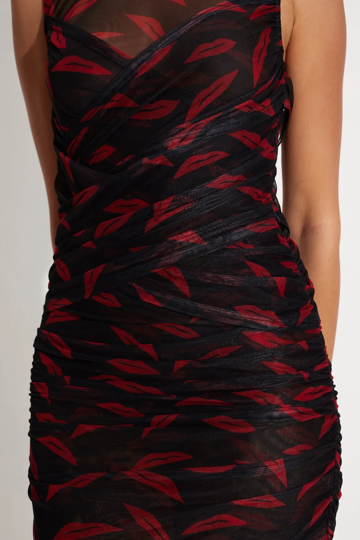 Kinny Mesh Dress in Lip Print