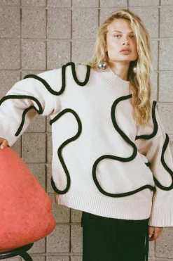 Leith Squiggle Knit Sweater in Cream/Black