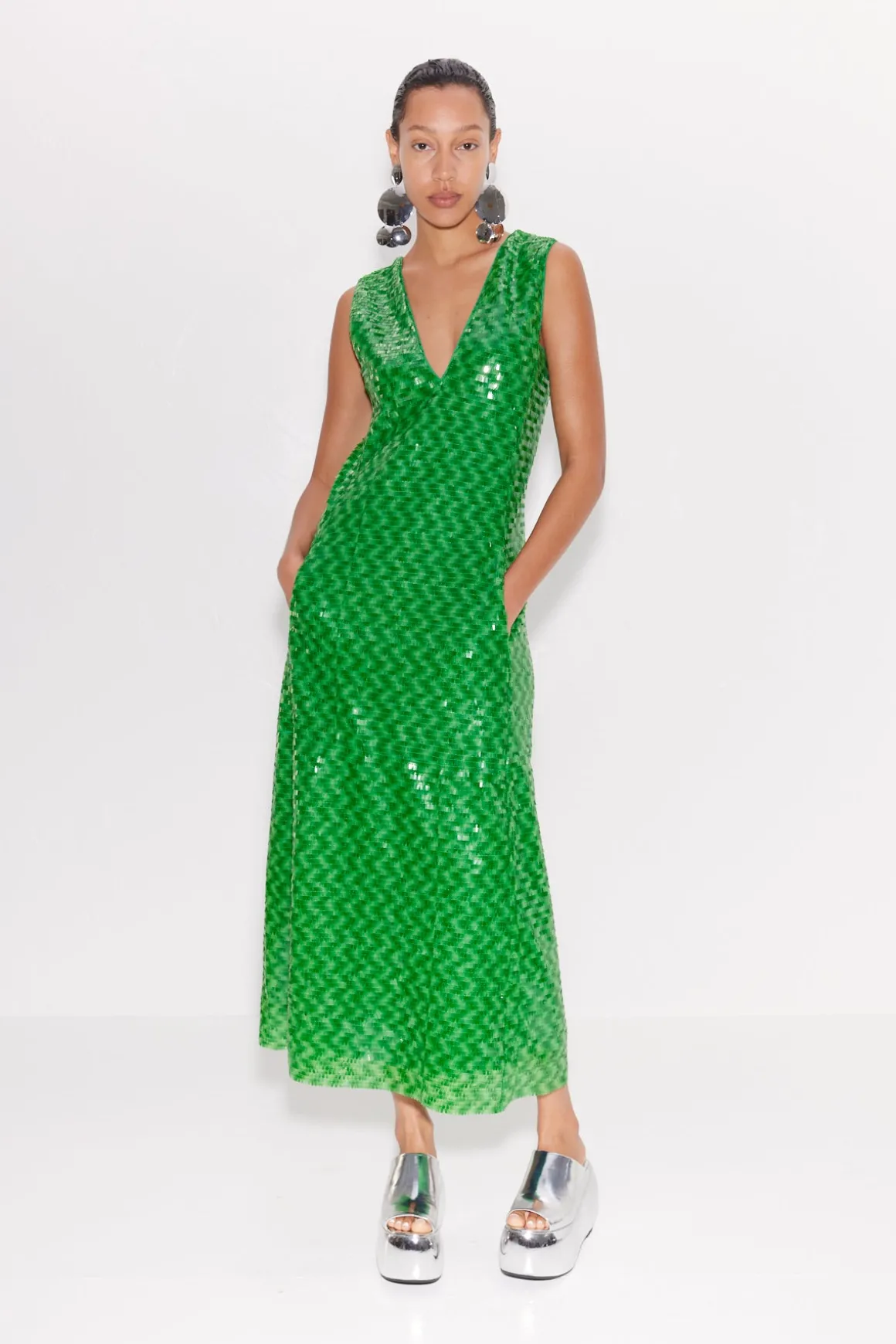 Nori Sequin Dress in Gummy Green Multi