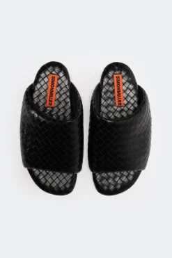 Woven Bubble Slide in Black