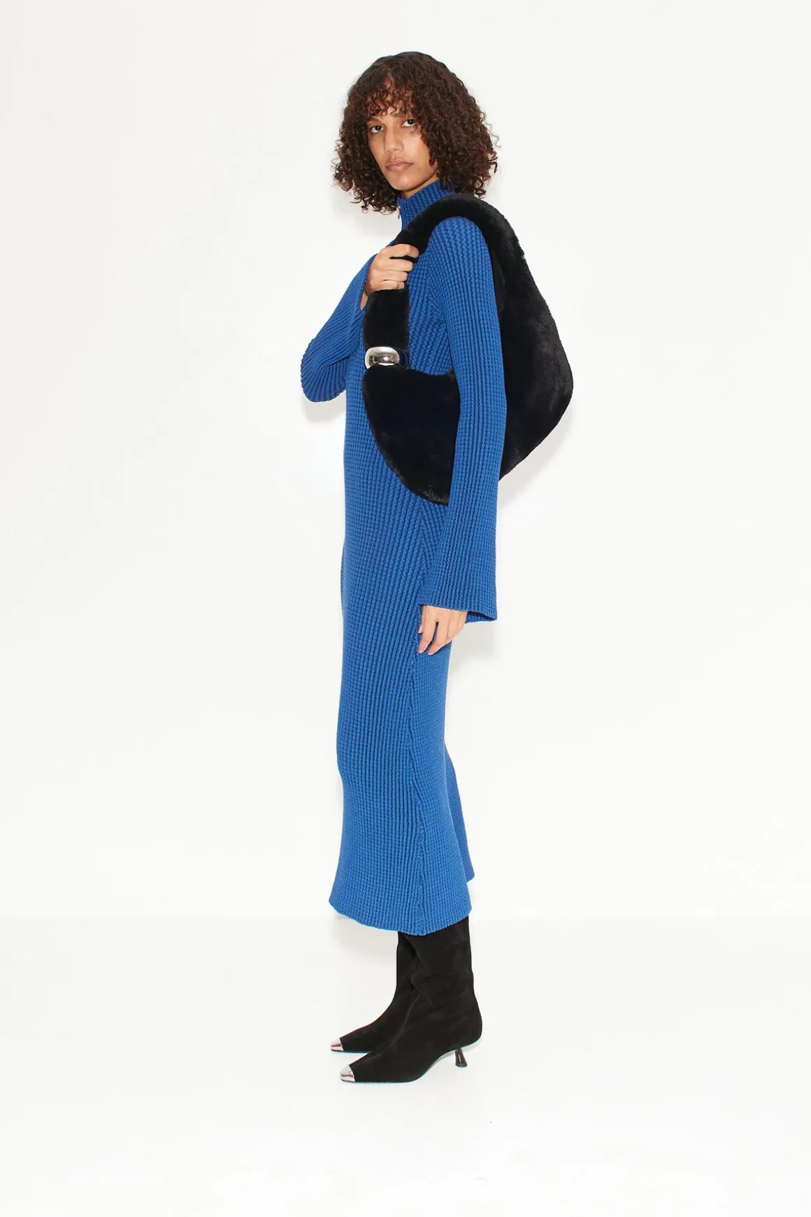 Zumi Textured Knit Dress in Matisse Blue